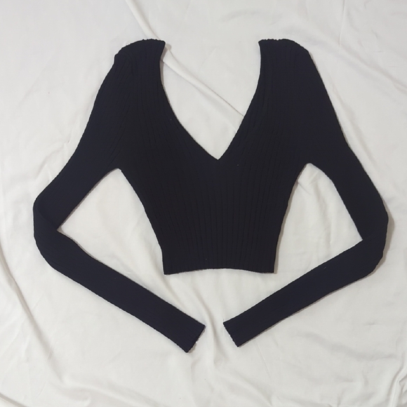 Hera Collection Ribbed V-Neck Top, Color Black, Size S - Picture 2 of 12